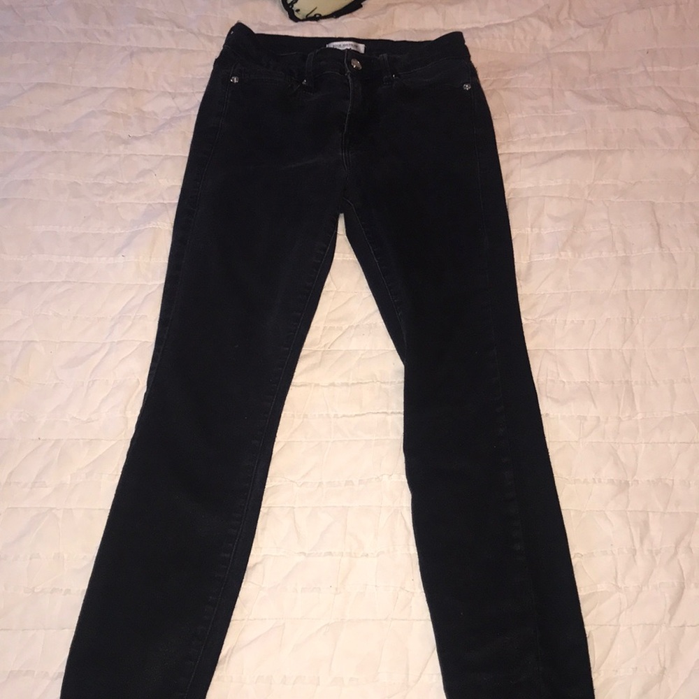 Good American, Good legs black coated jeans
